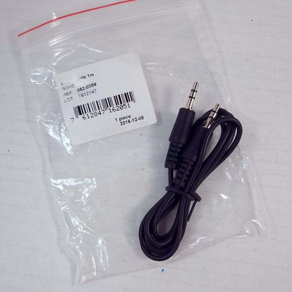 NEW Phonak Audio Cable 1m 3.5mm cord 052-0359 hearing aids Male-Male Audio Cable